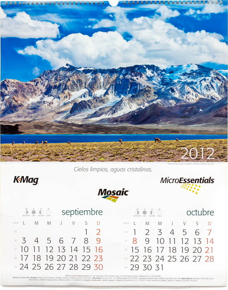 Página del bimestre septiembre octubre del Calendario empresarial Mosaic 2012 con imágenes de alta resolución del Banco de imágenes de Marco Guoli
